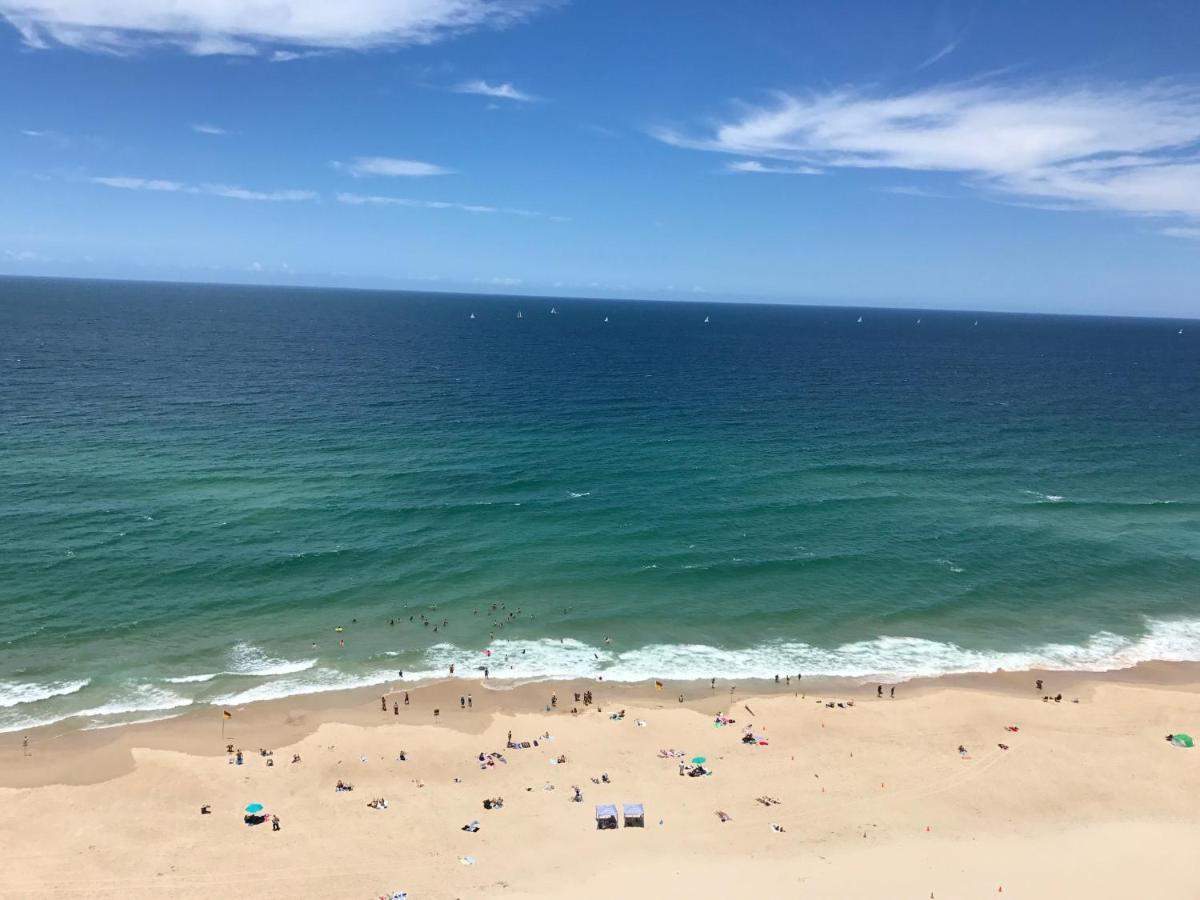 Focus Apartments Gold Coast Buitenkant foto